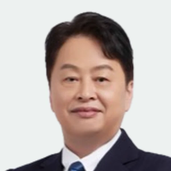 卓政宏